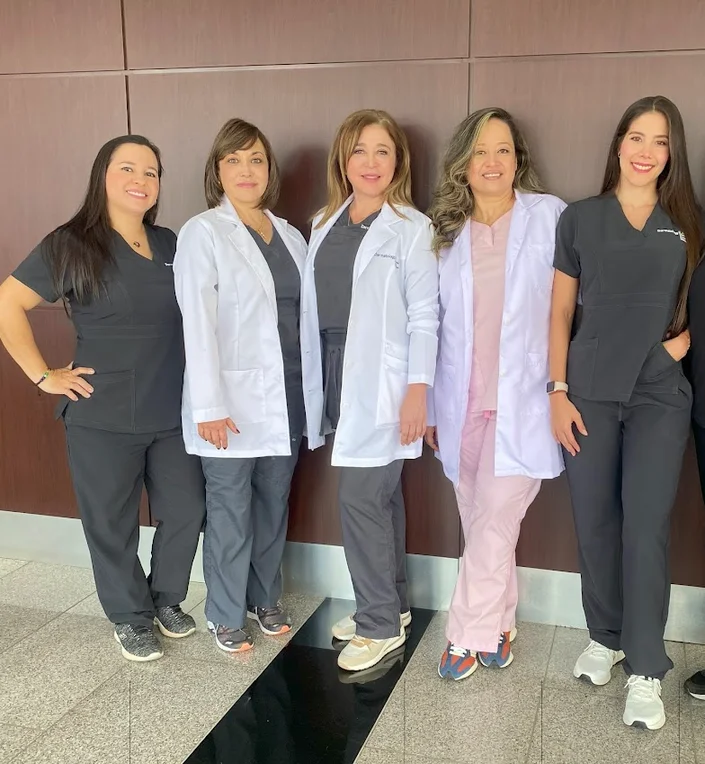 Dermatology Lab Alianza con Centro Dermatológico del Parque Vida