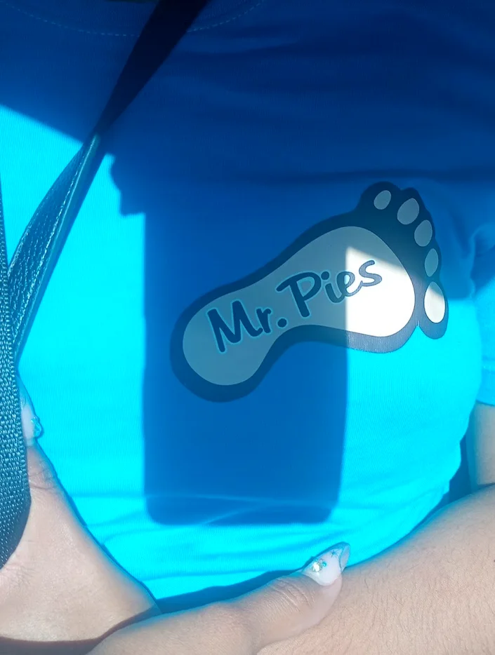 Mr. Pies Versalles